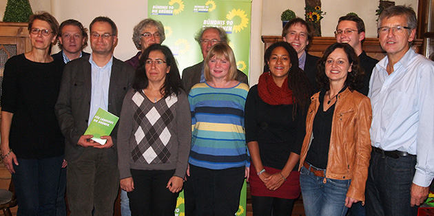 Die Grünen Kandidatinnen und Kandidaten der vorderen Listenplätze: Hedwig Borgmann, Stefan Gruber, Dr. Mark Achilles, Verena Putzo-Kistner, Raziye Sarioglu, Hermann Metzger, Susanne Fischer, Tatjana Roncolato Donkor, Prof. Dr. Frank Palme, Sigi Hagl, Thomas Maier, Dr. Thomas Keyßner