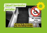 Treppenhaus mit rundem Verbotsschild mit durchgestrichenem Rollstuhl: "Wir müssen draußen bleiben