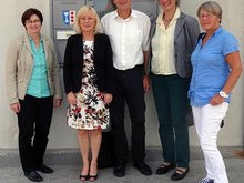 v.l.n.r.: Rosi Steinberger, MdL, Erste Bürgermeisterin Rosa Maria Maurer, Dr. Thomas Keyßner und die Mitglieder des Arbeitskreises Verkehr der Grünen aus Stadt und Landkreis Landshut, Verena Putzo-Kistner und Gisela Floegel