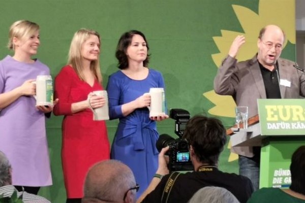 Gruppenbild mit Herrn: Katharina Schulze, Henrike Hahn, Annalena Baerbock und Eike Hallitzky (v.l.n.r.)