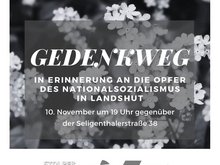 Schwarz-/Weiß-Bild mit Blumen hinter Schrift