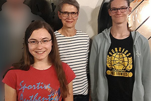 Auf dem Foto: Sarah Schöps, Kreisvorsitzende Hedwig Borgmann, Thomas Keil (v.l.n.r.)