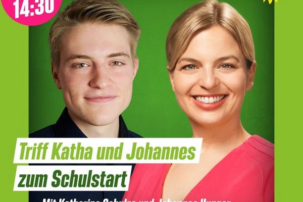 Johannes Hunger und Katharina Schulze vor grünem Hintergrund mit Veranstaltungstext