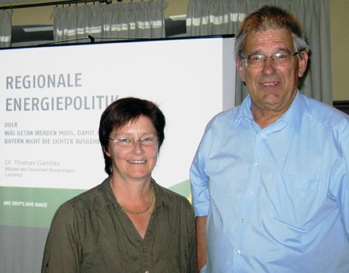 Rosi Steinberger, Spitzenkandidatin der Grünen in Niederbayern für den Landtag und Dr. Thomas Gambke, MdB