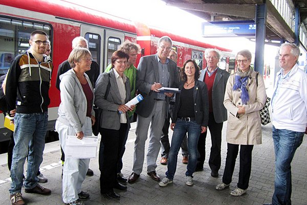 Lokaltermin Landshuter Bahnhof mit Rosi Steinberger, Dr. Thomas Gambke, Sigi Hagl und Markus Scheuermann