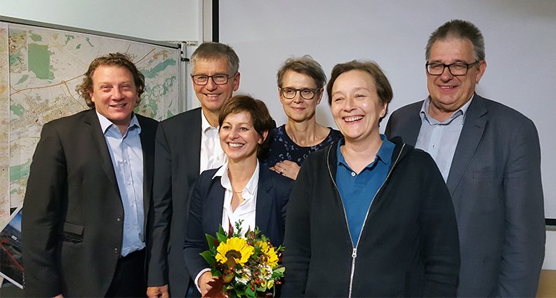 v.l.n.r.: Stefan Gruber, Fraktionsvorsitzender, Dr. Thomas Keyßner, 2. Bürgermeister, Sigi Hagl, Landesvorsitzende, Hedwig Borgmann, Kreisvorsitzende, Elke Rümmelein, Kreisvorsitzende und Dr. Thomas Gambke, scheidender Bundestagsabgeordneter